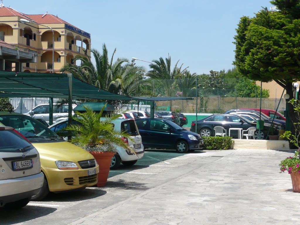 Hotel Eden Grottammare Exterior photo